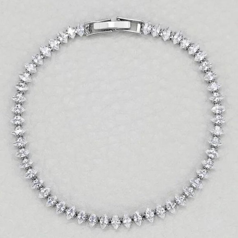 NEW 925 STERLING SILVER CUT DIAMOND BRACELET, NICE BRACELET, CUTE BRACELET - Picture 2 of 5